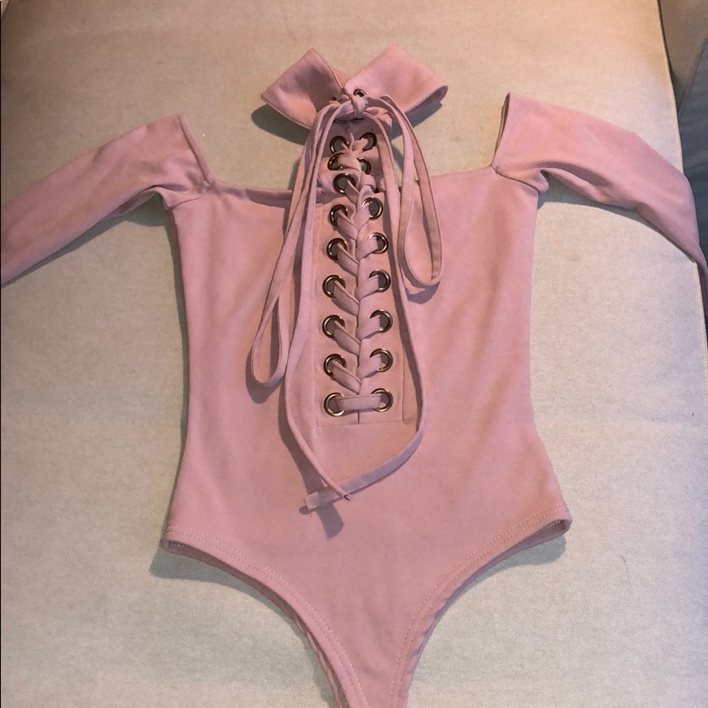 Bodysuit with built in choker